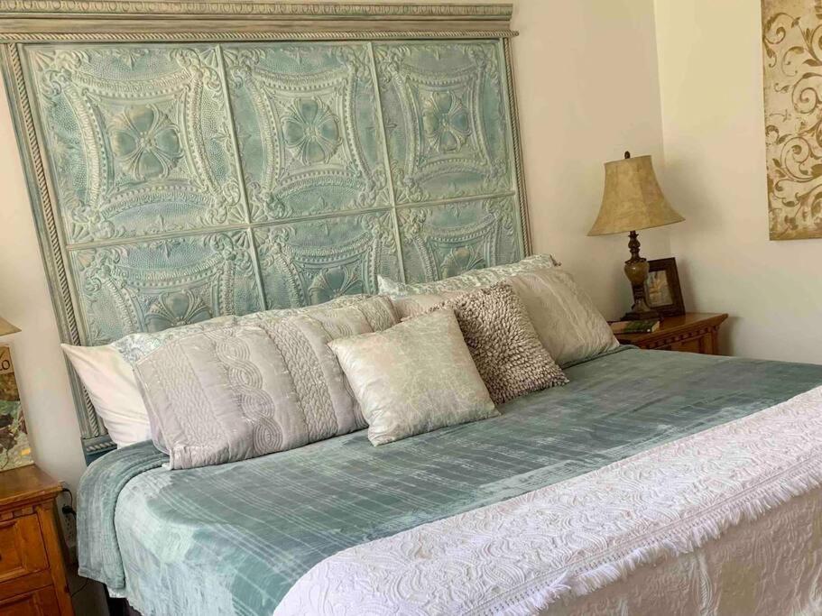 Luxury Oasis- 1 Bedroom Romantic Getaways Lubbock Kültér fotó